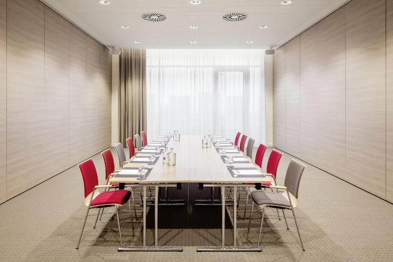Intercityhotel Frankfurt Hauptbahnhof Sued Frankfurt am Main Kültér fotó